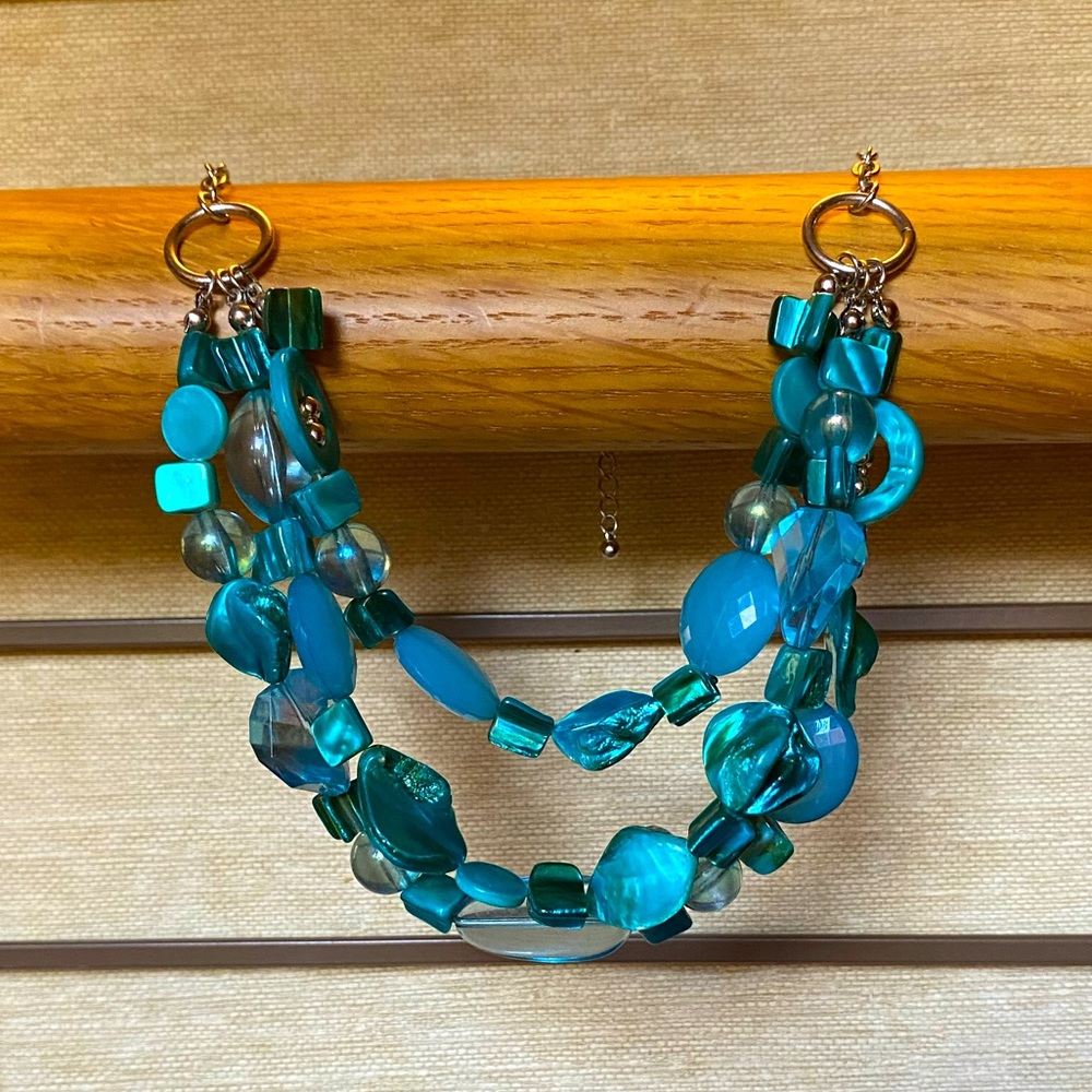Vintage aqua blue shell bead, 3 strand necklace